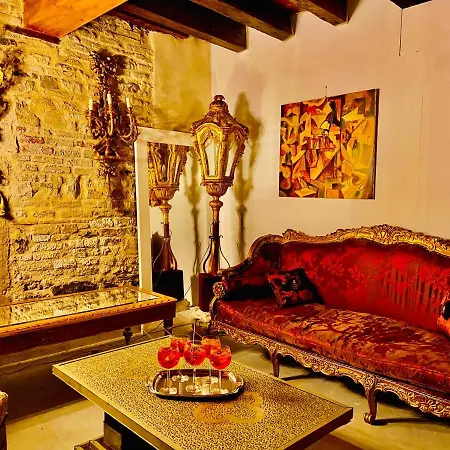 Dama Bianca البندقية